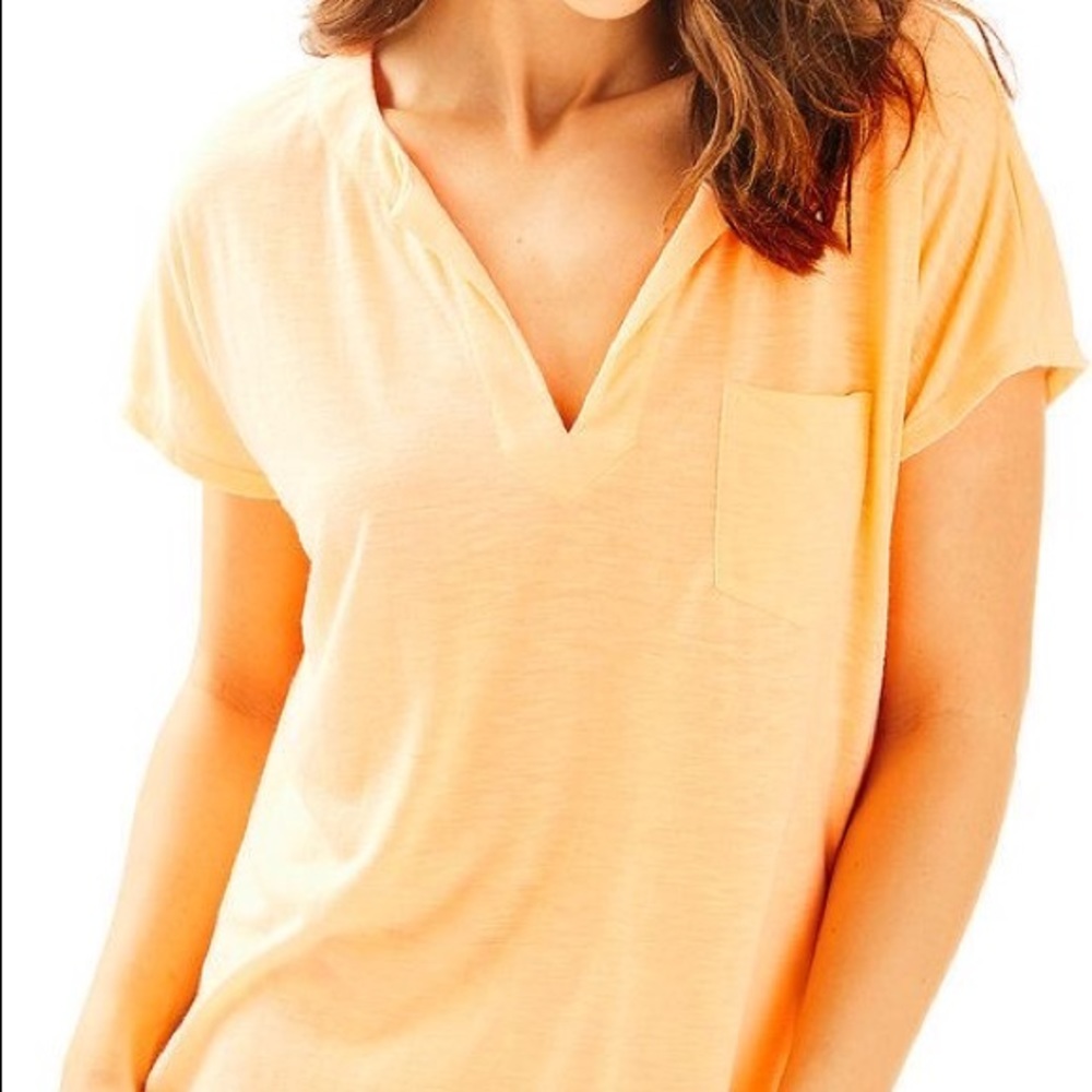 GUC - Lilly Pulitzer - Brodie T-Shirt - in Melon Glow, Sz S